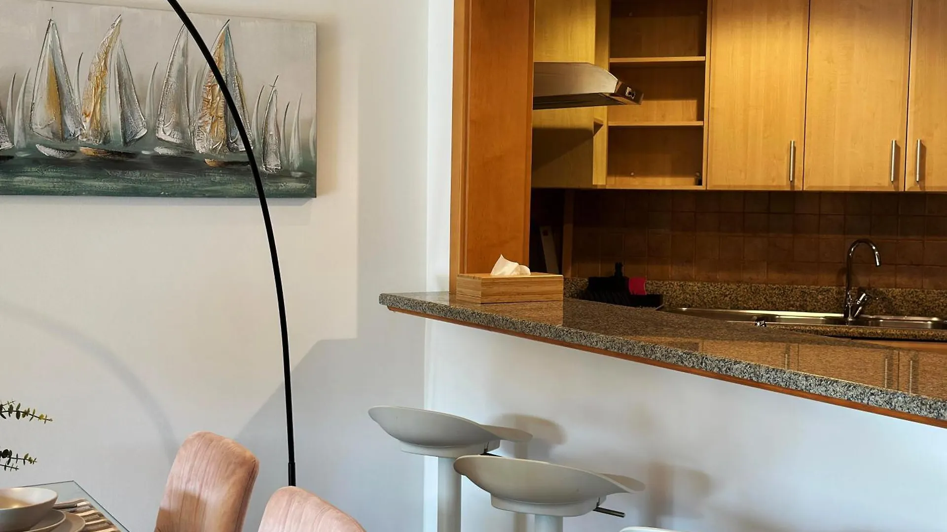 Seaside Serenity Residence Elegant 1Br Escape In Palm Jumeirah By La Buena Vida Holiday Homes Dubaj 0*,